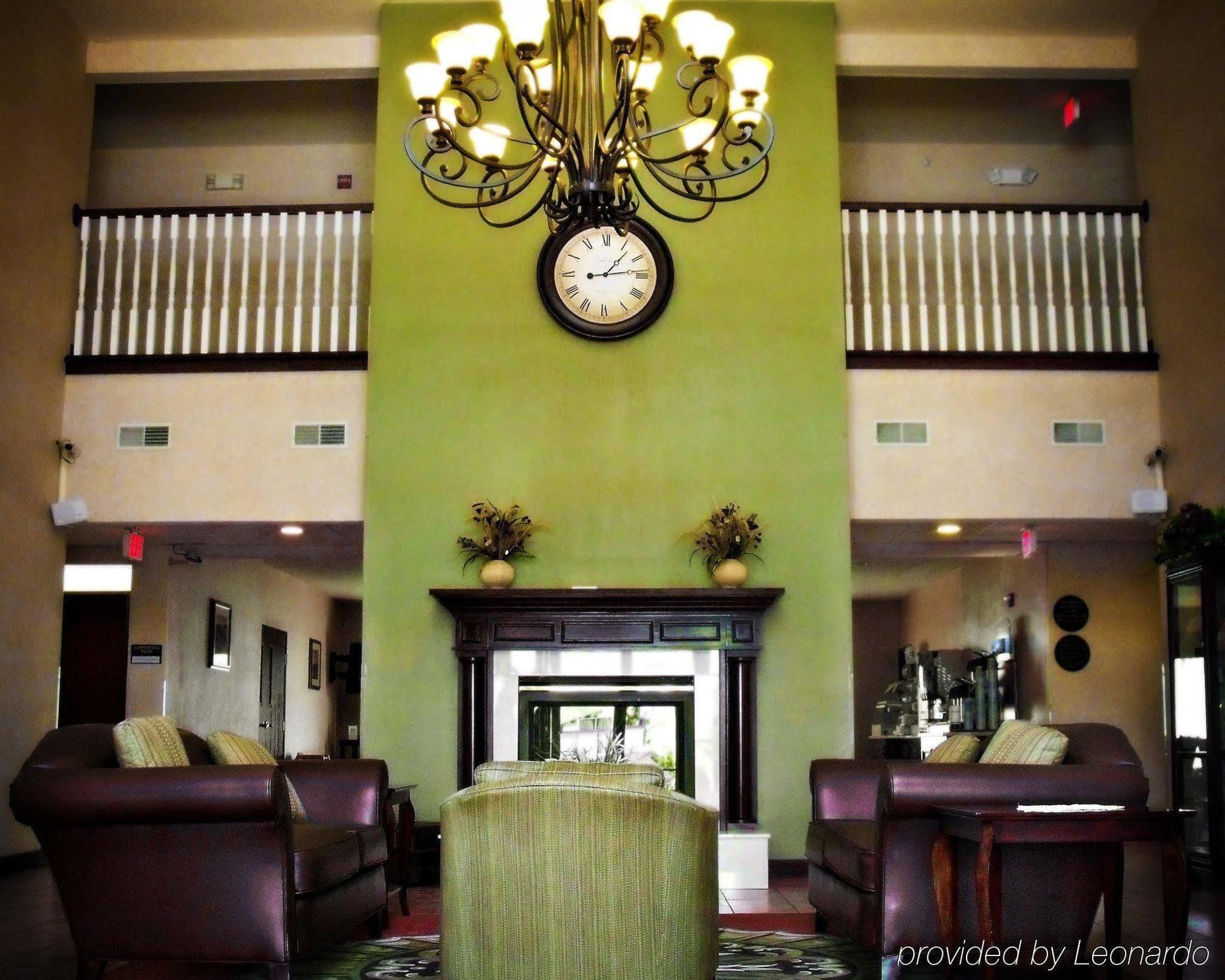 Seasons Inn & Suites Highland מראה פנימי תמונה